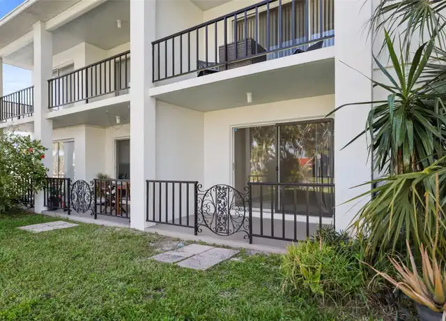 Property at 4420 37th St S #4, Saint Petersburg, FL, 33711, 1 bed, 1 bath, [object Object]
