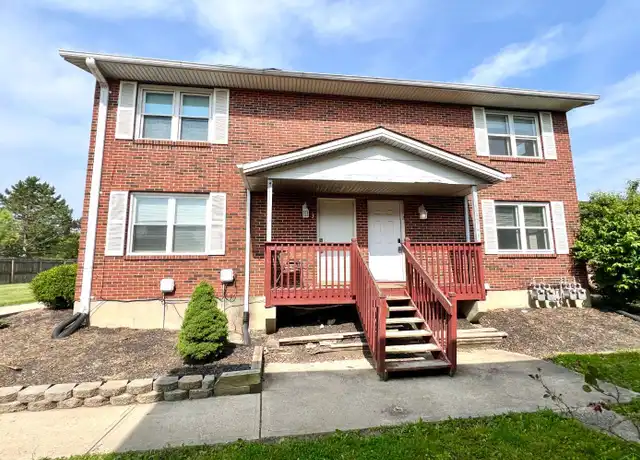 Property at 705 Gordon Smith Blvd, Hamilton, OH, 45013, 2 beds, 1.5 baths, [object Object]