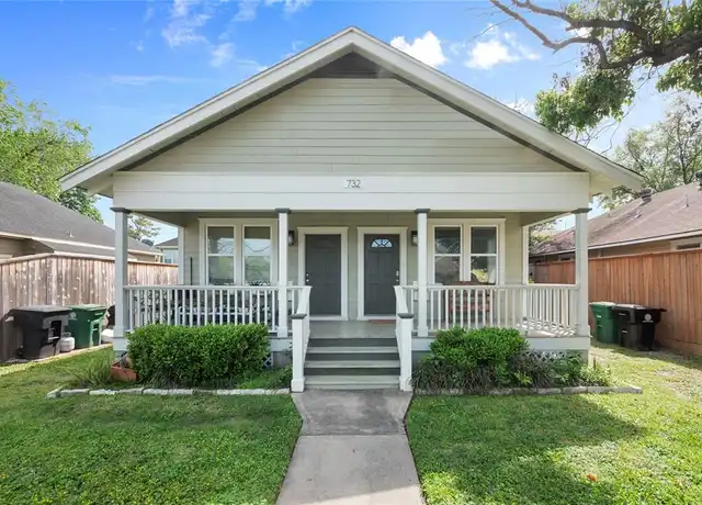 Property at 732 E 12th 1/2 St Unit 1, Houston, TX, 77008, 2 beds, 2 baths, [object Object]