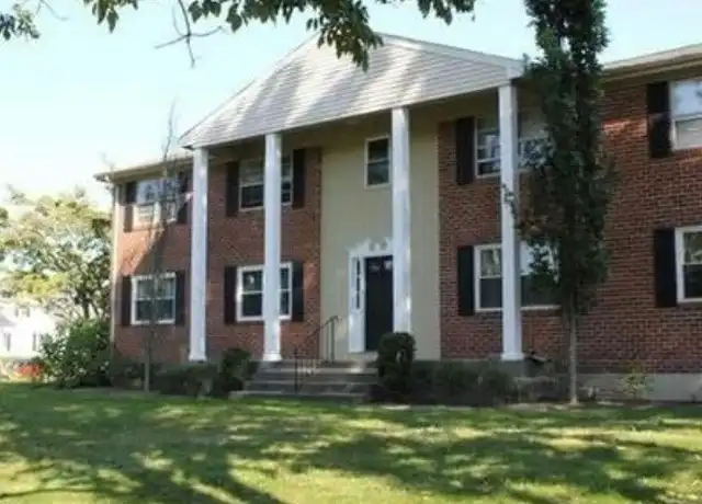 Property at 70 Carroll Ave #604, Newport, RI, 02840, 2 beds, 1 bath, [object Object]