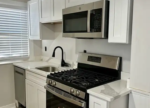 Property at 131 Trenton St Unit 1, Boston, MA, 02128, 1 bed, 1 bath, [object Object]