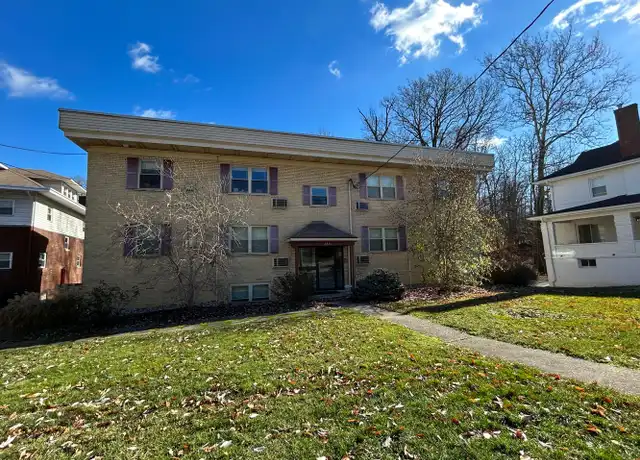 Property at 2233 Madison Rd Unit 2, Cincinnati, OH, 45208, 1 bed, 1 bath, [object Object]