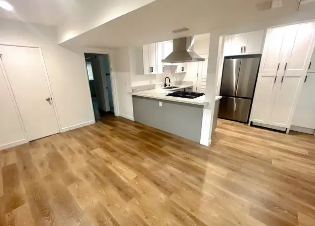 Property at 10223 Dixon Ave S Unit 02, Inglewood, CA, 90303, 2 beds, 1 bath, [object Object]