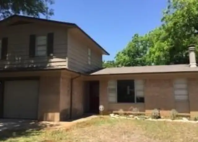 Property at 913 Woodbrook St, Arlington, TX, 76011, 3 beds, 2 baths, [object Object]