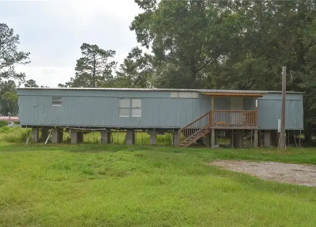 Property at 22450 Holmes Ln, Robert, LA, 70455, 3 beds, 1 bath, [object Object]