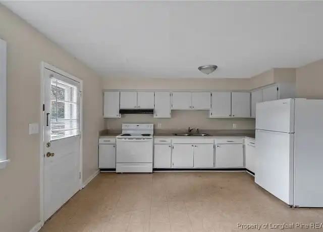 Property at 302 Law Rd Unit B, Fayetteville, NC, 28311, 2 beds, 1.5 baths, [object Object]