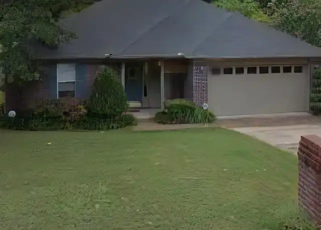 Property at 2515 Creekside Dr, Little Rock, AR, 72211, 3 beds, 2 baths, [object Object]
