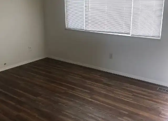 Property at 625 E Clarion Dr, Pueblo, CO, 81007, 2 beds, 1 bath, [object Object]