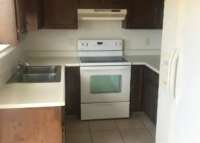 Property at 625 E Clarion Dr, Pueblo, CO, 81007, 2 beds, 1 bath, [object Object]