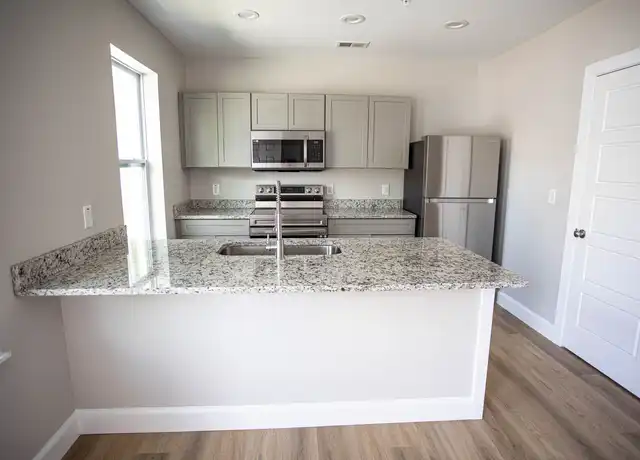 Property at 5739 Salvo St Unit B5, Hanahan, SC, 29410, 2 beds, 1 bath, [object Object]