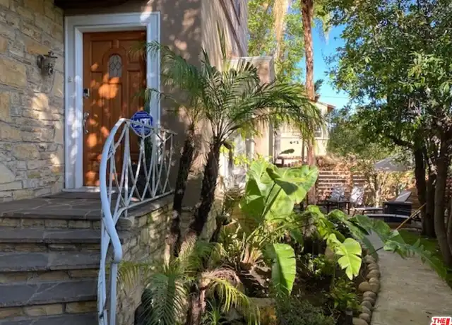 Property at 9127 Phyllis St, West Hollywood, CA, 90069, 2 beds, 2 baths, [object Object]