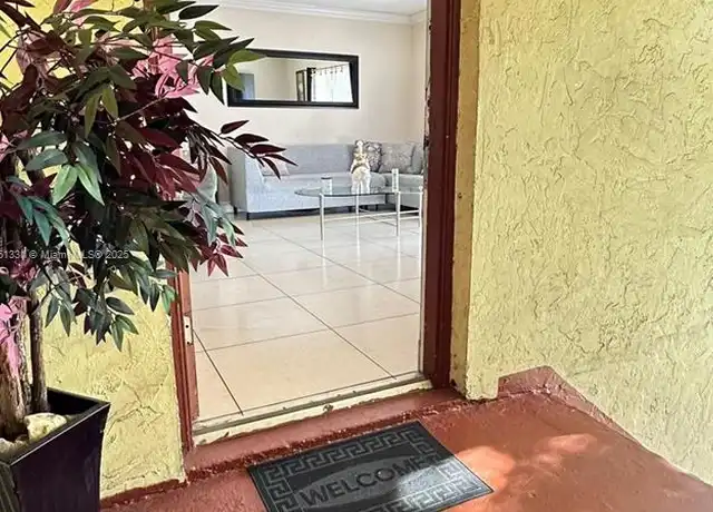 Property at 8007 W 6th Ave Unit E, Hialeah, FL, 33014, 2 beds, 1 bath, [object Object]