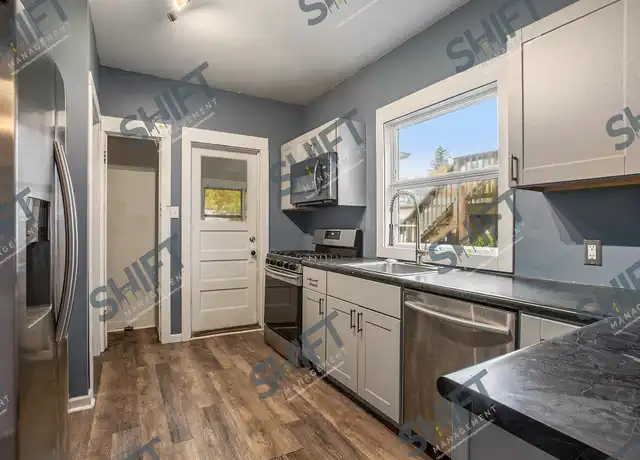 Property at 1030 Pine Ave NW, Grand Rapids, MI, 49504, 5 beds, 2 baths, [object Object]