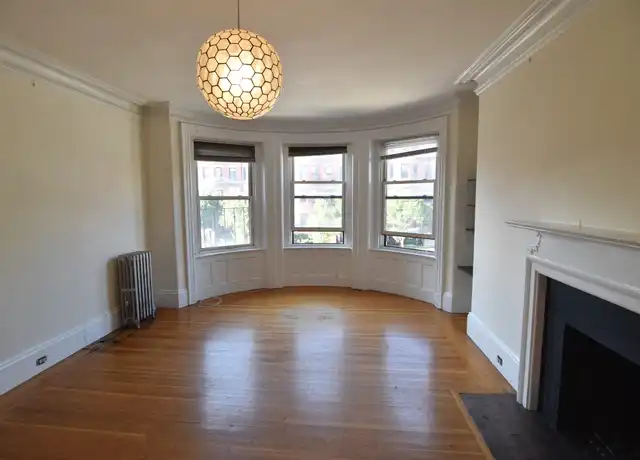 Property at 869 Beacon St #4, Boston, MA, 02215, 1 bed, 1 bath, [object Object]