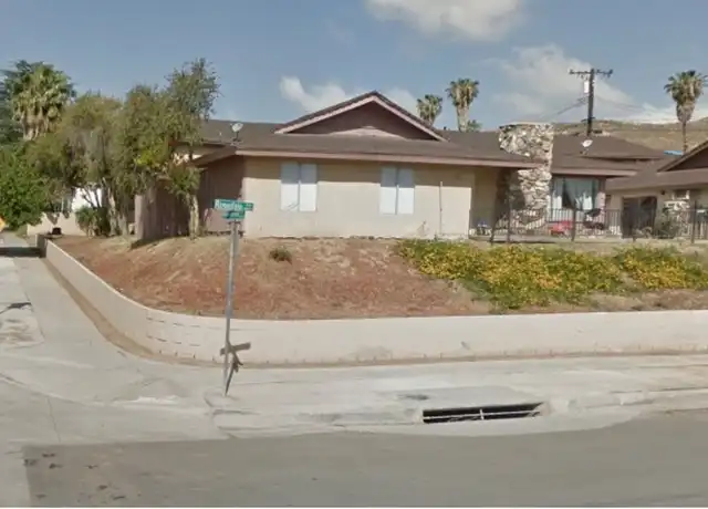 Property at 2677 S Rosedale Ave Unit 2669, Colton, CA, 92324, 2 beds, 1 bath, [object Object]