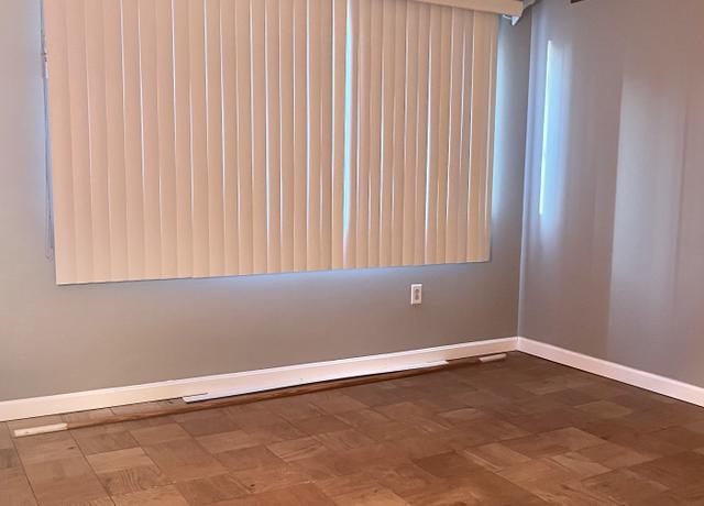 Photo of 27 Colonel Bell Dr #3, Brockton, MA 02301