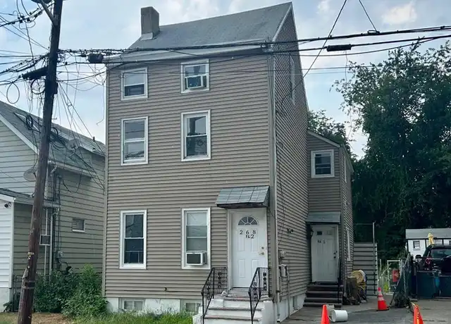 Property at 268 Paterson Ave Unit 2, Paterson, NJ, 07502, 4 beds, 1 bath, [object Object]