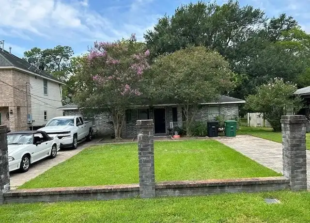 Property at 10449 Wicklowe St Unit A, Houston, TX, 77016, 3 beds, 1 bath, [object Object]