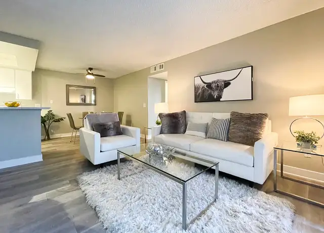 Photo of 2225 Pumalo St, San Bernardino, CA 92404