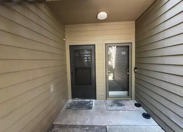 Property at 10049 Westpark Dr #189, Houston, TX, 77042, 1 bed, 1.5 baths, [object Object]