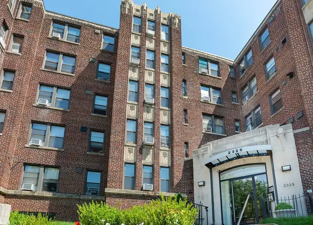 Photo of 2325 15th St NW, Washington, DC 20009