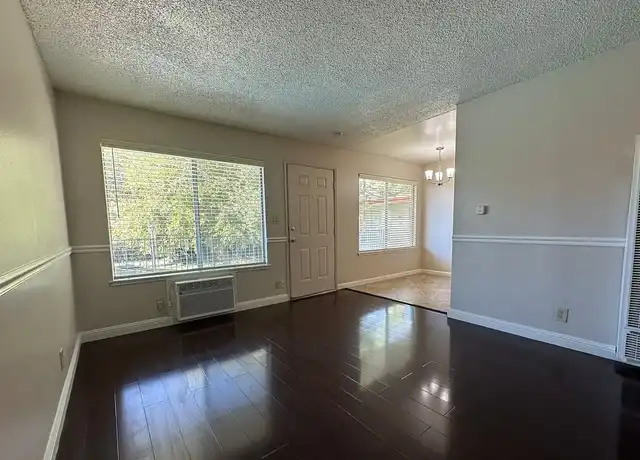 Property at Greenhaven Apartments - 6330 Havenside Dr, Sacramento, CA, 95831, 1 bed, 1 bath, [object Object]