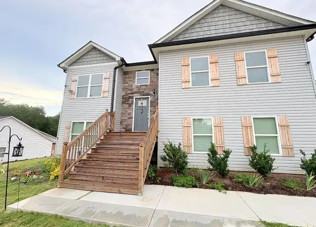 Property at 3029 Highway 17, Clarkesville, GA, 30523, 4 beds, 3 baths, [object Object]