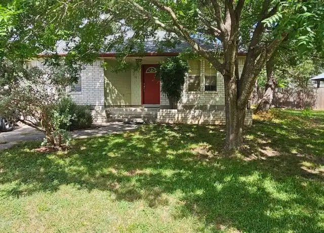 Property at 24 El Conejo Trl, Wimberley, TX, 78676, 3 beds, 2 baths, [object Object]