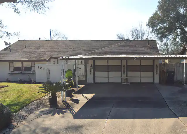 Property at 107 W Carby Rd, Houston, TX, 77037, 4 beds, 2 baths, [object Object]