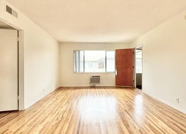 Property at 806 Arcadia Ave Unit 7, Arcadia, CA, 91007, 2 beds, 1 bath, [object Object]