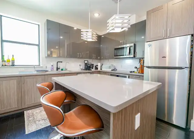 Property at 2401 Crawford St Unit A212, Houston, TX, 77004, 2 beds, 2.5 baths, [object Object]