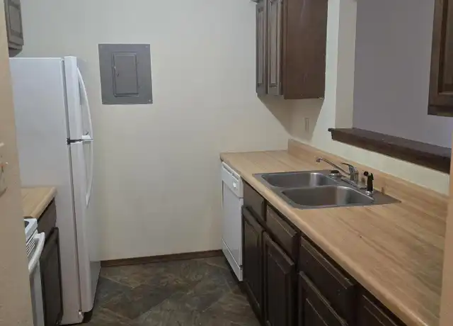 Property at 15 Diego Ct Unit B, Columbia, MO, 65203, 2 beds, 1 bath, [object Object]