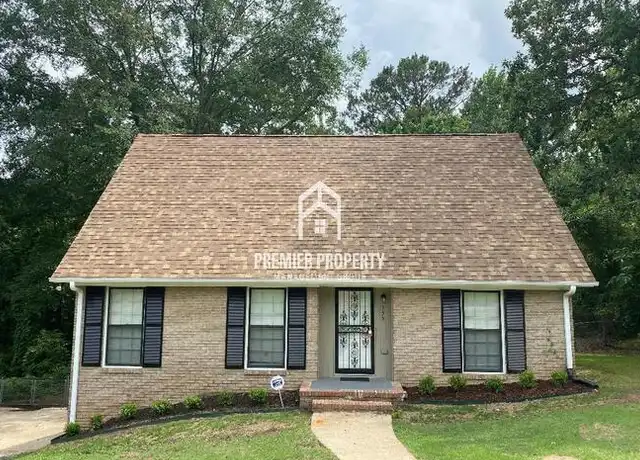 Property at 135 Fox Hill Ct, Center Point, AL, 35215, 3 beds, 2 baths, [object Object]