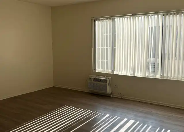 Property at 217 W Tujunga Ave Unit 217-O, Burbank, CA, 91502, 2 beds, 2 baths, [object Object]