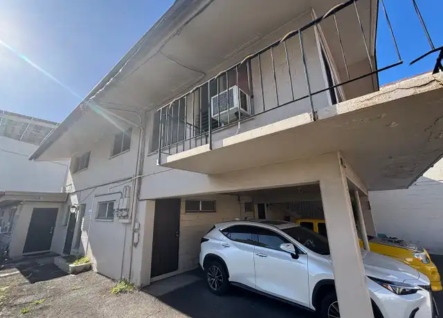 Property at 1018 Hoawa Ln Unit B, Honolulu, HI, 96826, 3 beds, 1 bath, [object Object]