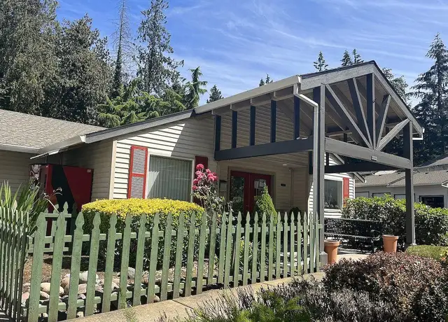 Photo of 14155 Beavercreek Rd, Oregon City, OR 97045
