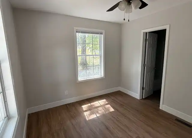 Property at 1101 13th Ave, Conway, SC, 29526, 2 beds, 1 bath, [object Object]