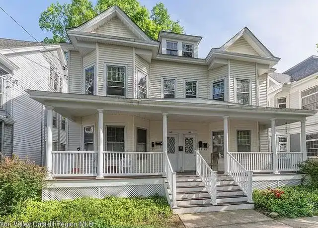 Property at 138-140 Saint James St Unit 138B, Kingston, NY, 12401, 1 bed, 1 bath, [object Object]