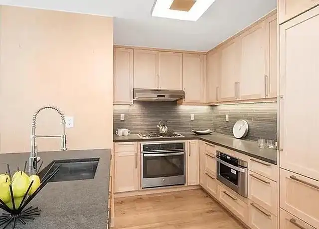 Property at 201 E 86th St Unit 15DD, New York, NY, 10028, 2 beds, 2 baths, [object Object]