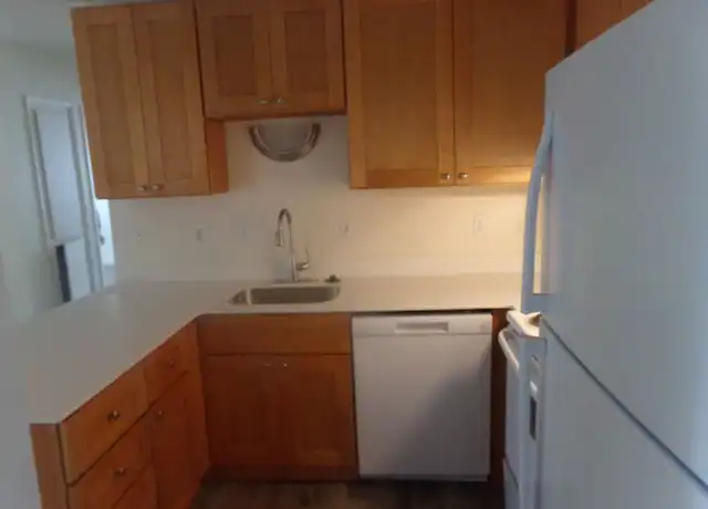 Property at 9990 SW Walnut St Unit 284-08, Tigard, OR, 97223, 2 beds, 1 bath, [object Object]