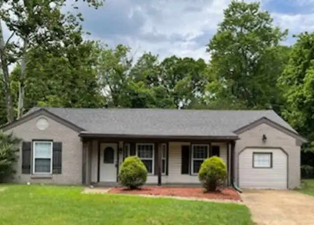 Property at 2240 Cedarwood Cv, Southaven, MS, 38671, 3 beds, 1.5 baths, [object Object]