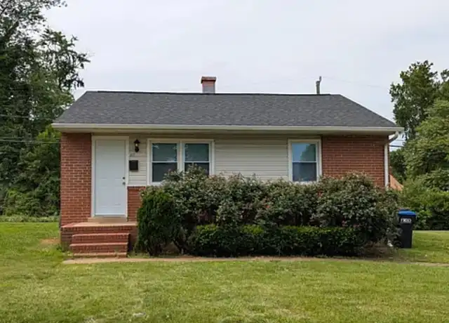 Property at 217 Duke St, Fredericksburg, VA, 22401, 2 beds, 1 bath, [object Object]