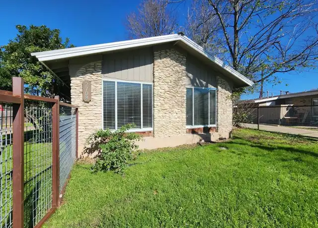 Property at 2708 Saint Edwards Cir Unit B, Austin, TX, 78704, 2 beds, 1 bath, [object Object]