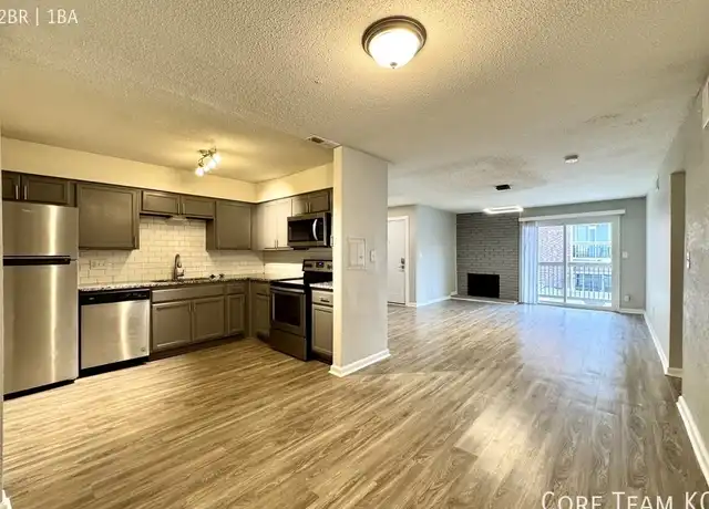 Property at 3618 Warwick Blvd Unit 3632-2, Kansas City, MO, 64111, 2 beds, 1 bath, [object Object]