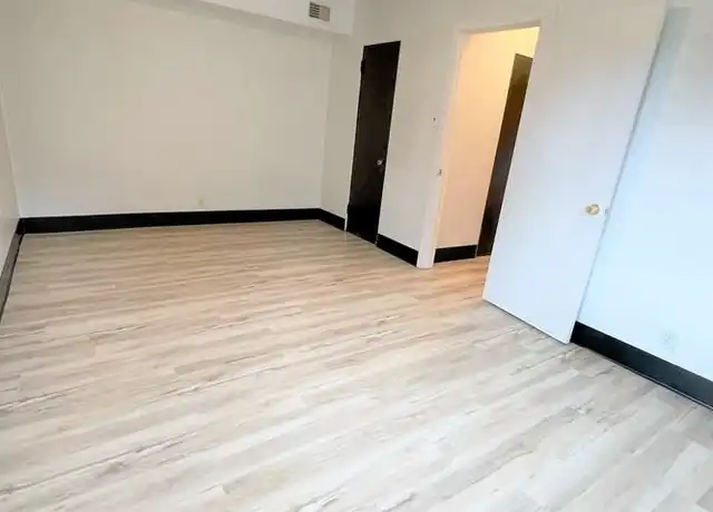 Property at 5710 Phillips Ave Unit A1, Pittsburgh, PA, 15217, 1 bed, 1 bath, [object Object]