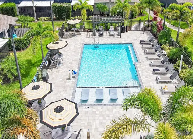 Photo of 584 W Bay St, Winter Garden, FL 34787