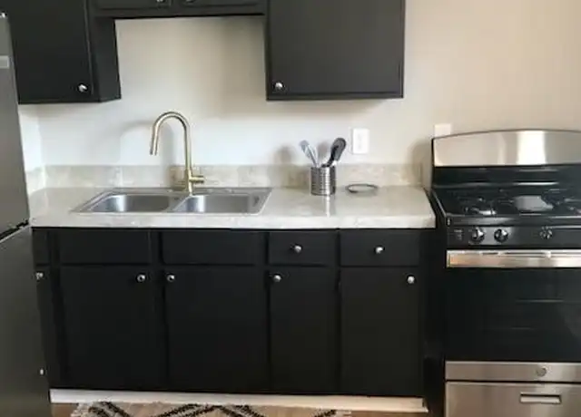Property at 2606 Barbee St Unit 8, Houston, TX, 77004, 2 beds, 1 bath, [object Object]