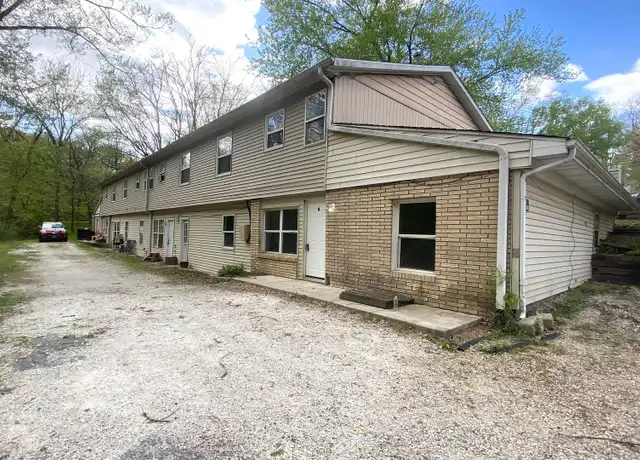 Property at 156 Maywood Ave Unit 8, Creve Coeur, IL, 61610, 1 bed, 1 bath, [object Object]