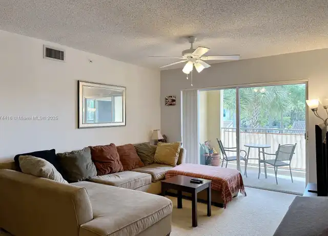 Property at 2640 S University Dr #209, Davie, FL, 33328, 2 beds, 2 baths, [object Object]