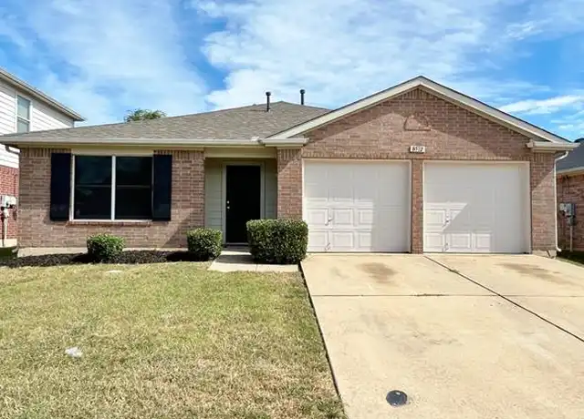 Property at 8512 Cactus Patch Way, Fort Worth, TX, 76131, 3 beds, 2 baths, [object Object]